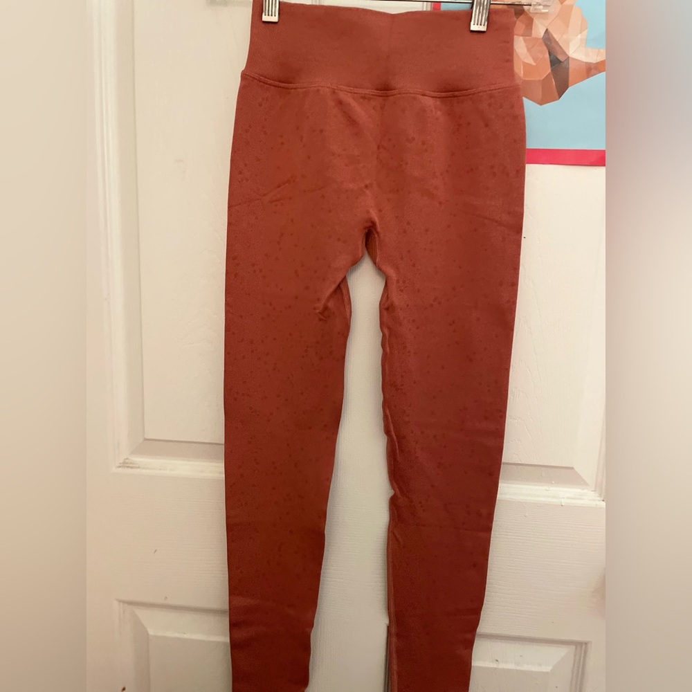 YOUNGLA leggings - Picture 3 of 4
